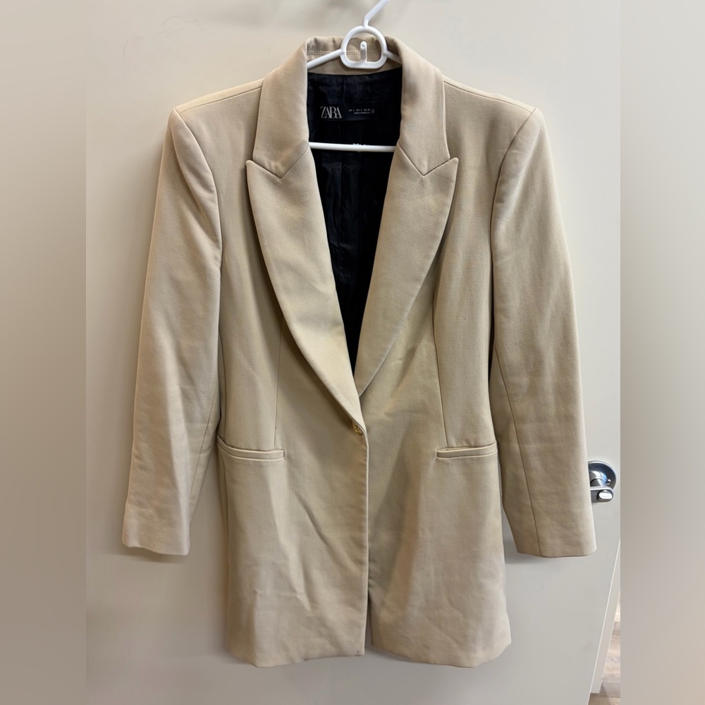 Zara Women's Beige Blazer Jacket